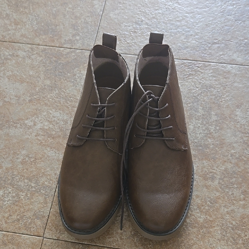 Men's Brown Chukka Boots